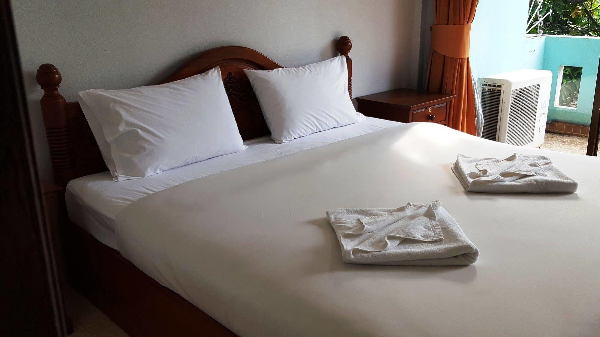 Holiday Guest House 차웽 외부 사진