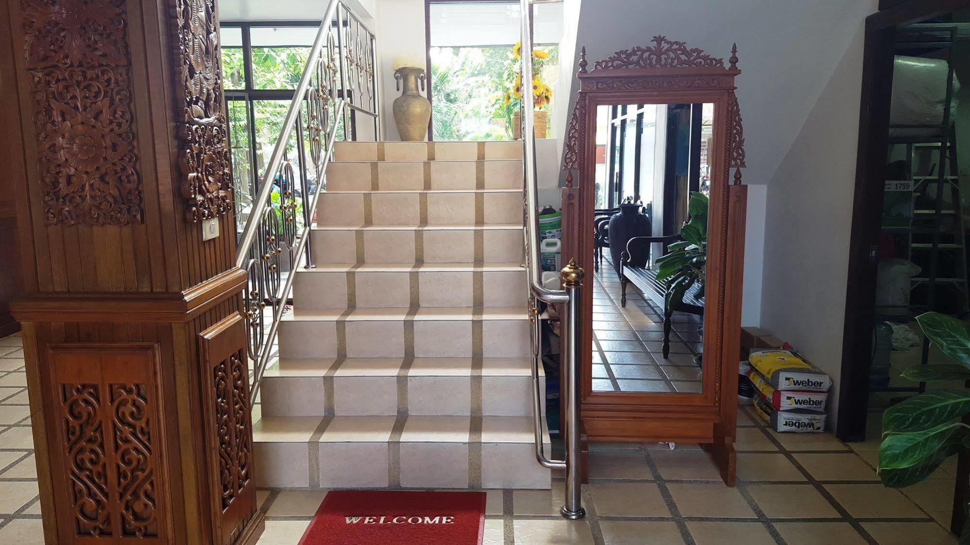 Holiday Guest House 차웽 외부 사진