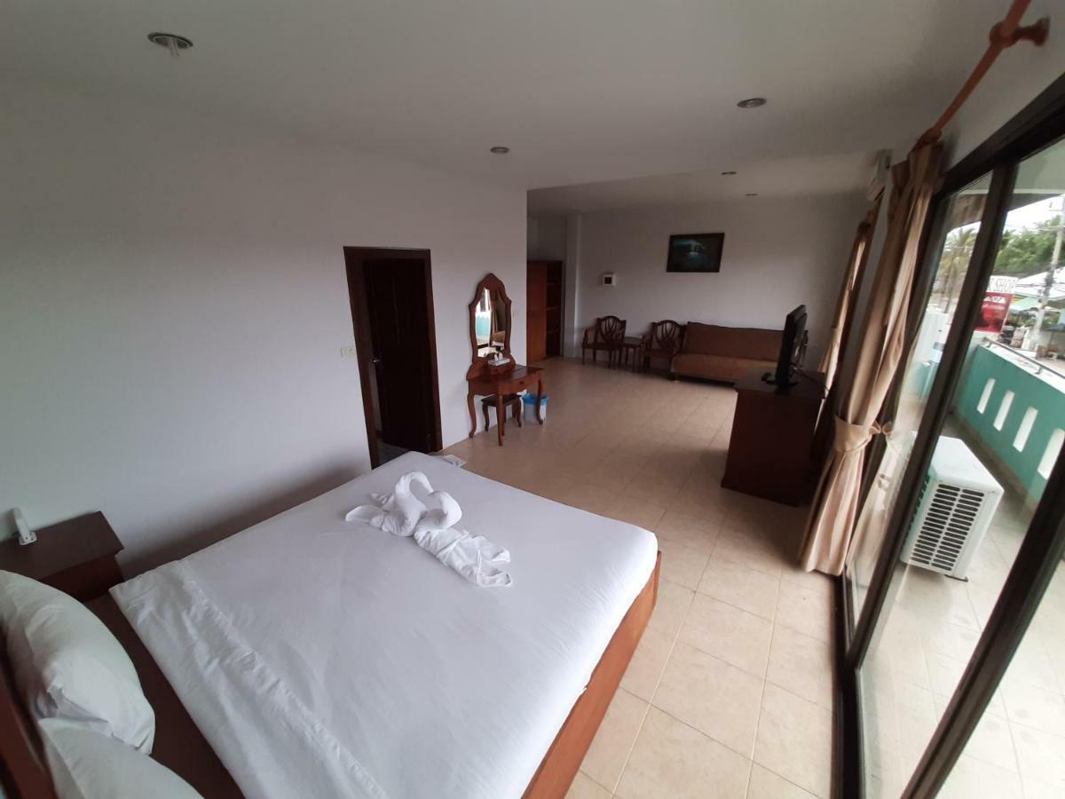 Holiday Guest House 차웽 외부 사진