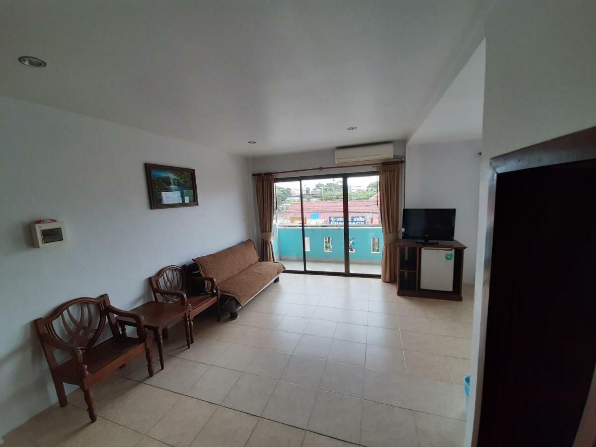 Holiday Guest House 차웽 외부 사진