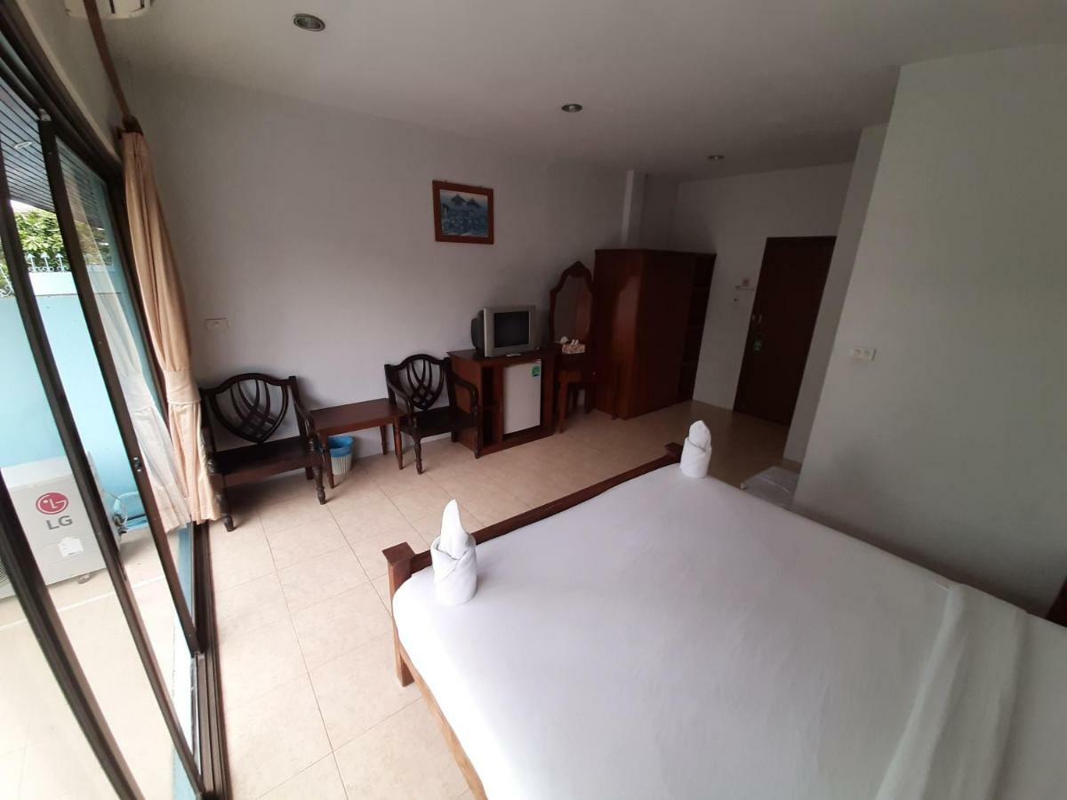 Holiday Guest House 차웽 외부 사진